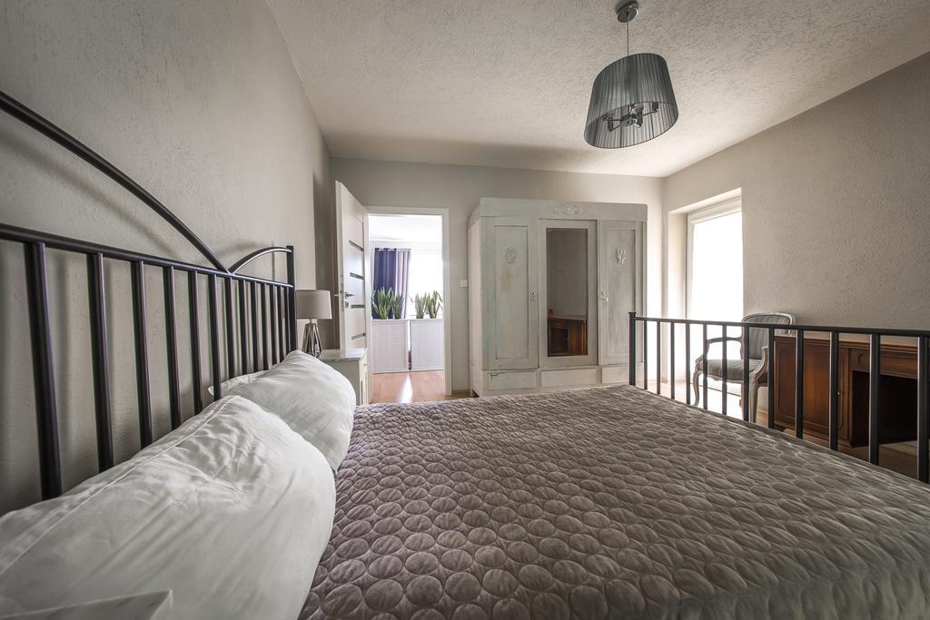 Apartamenty Jablonowa ジェロナ・グラ エクステリア 写真