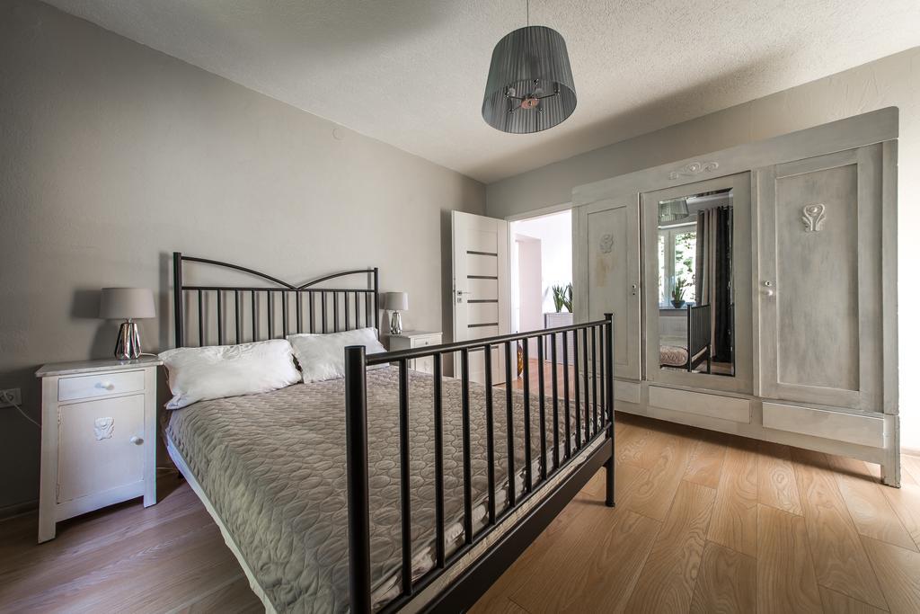 Apartamenty Jablonowa ジェロナ・グラ エクステリア 写真