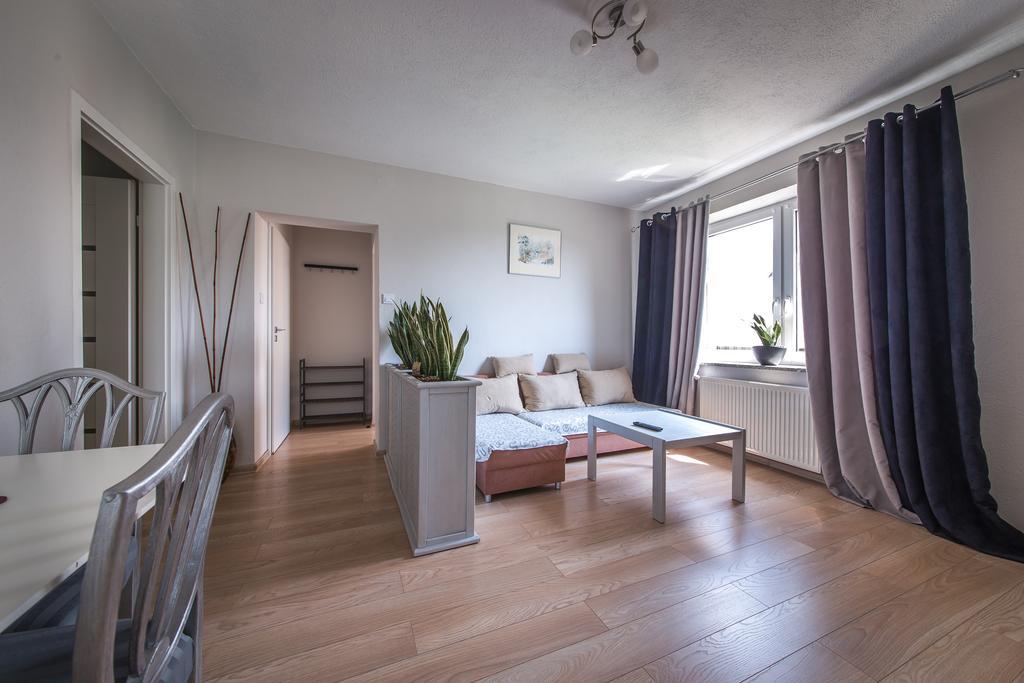 Apartamenty Jablonowa ジェロナ・グラ エクステリア 写真