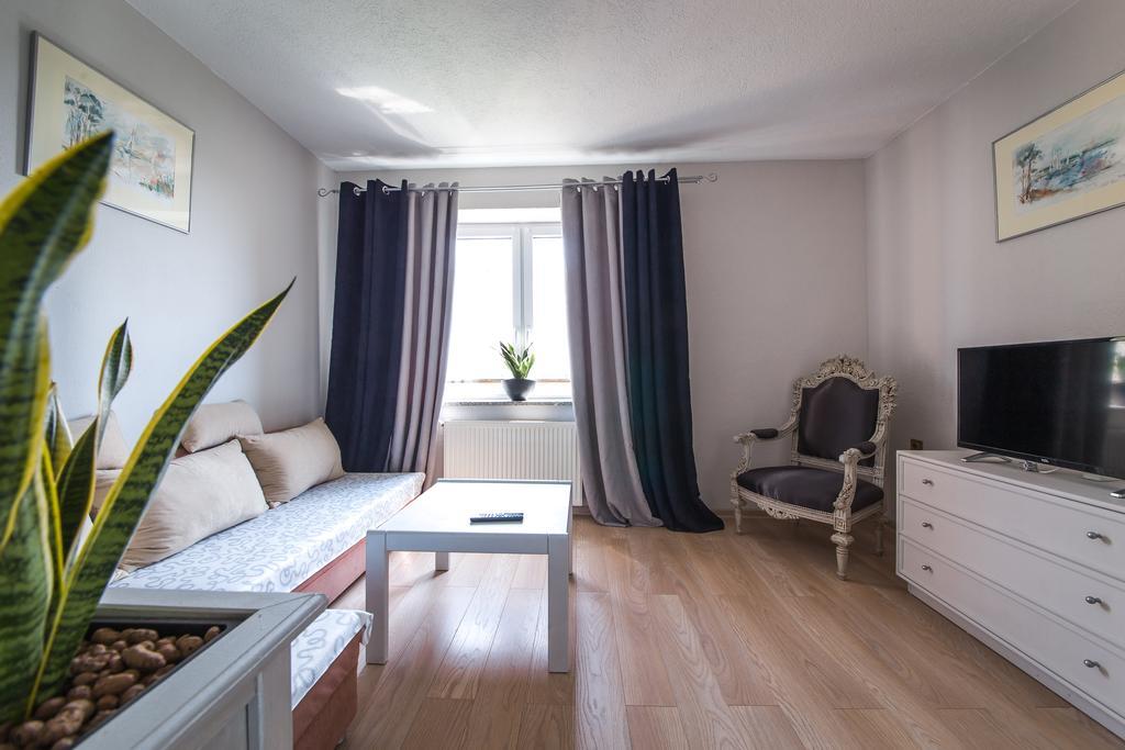 Apartamenty Jablonowa ジェロナ・グラ エクステリア 写真