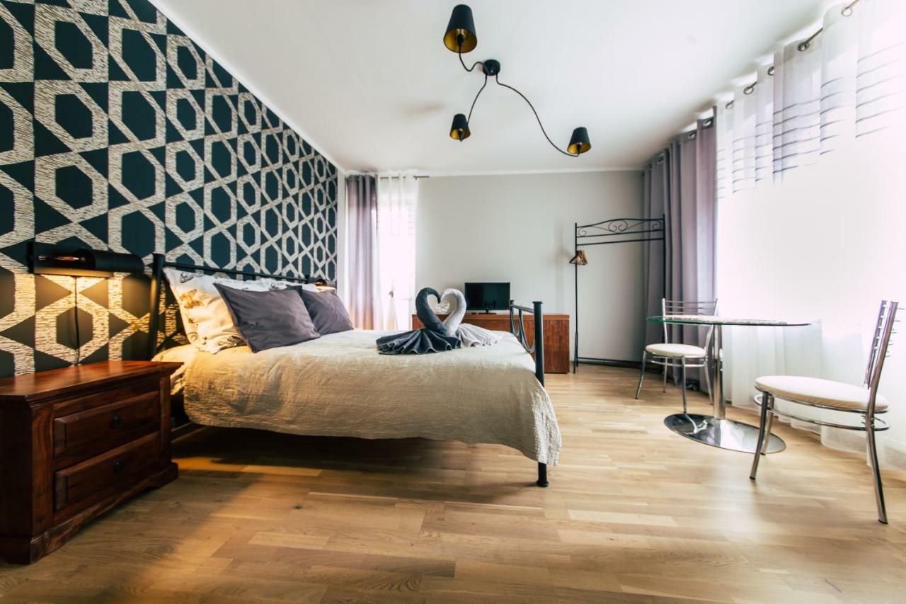 Apartamenty Jablonowa ジェロナ・グラ エクステリア 写真